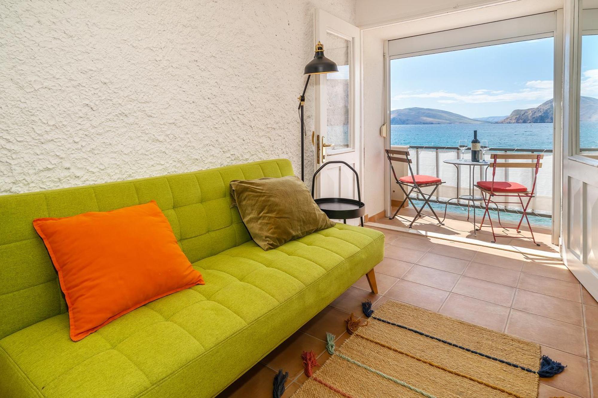 Apartment Nora By The Beach Baska  Ngoại thất bức ảnh
