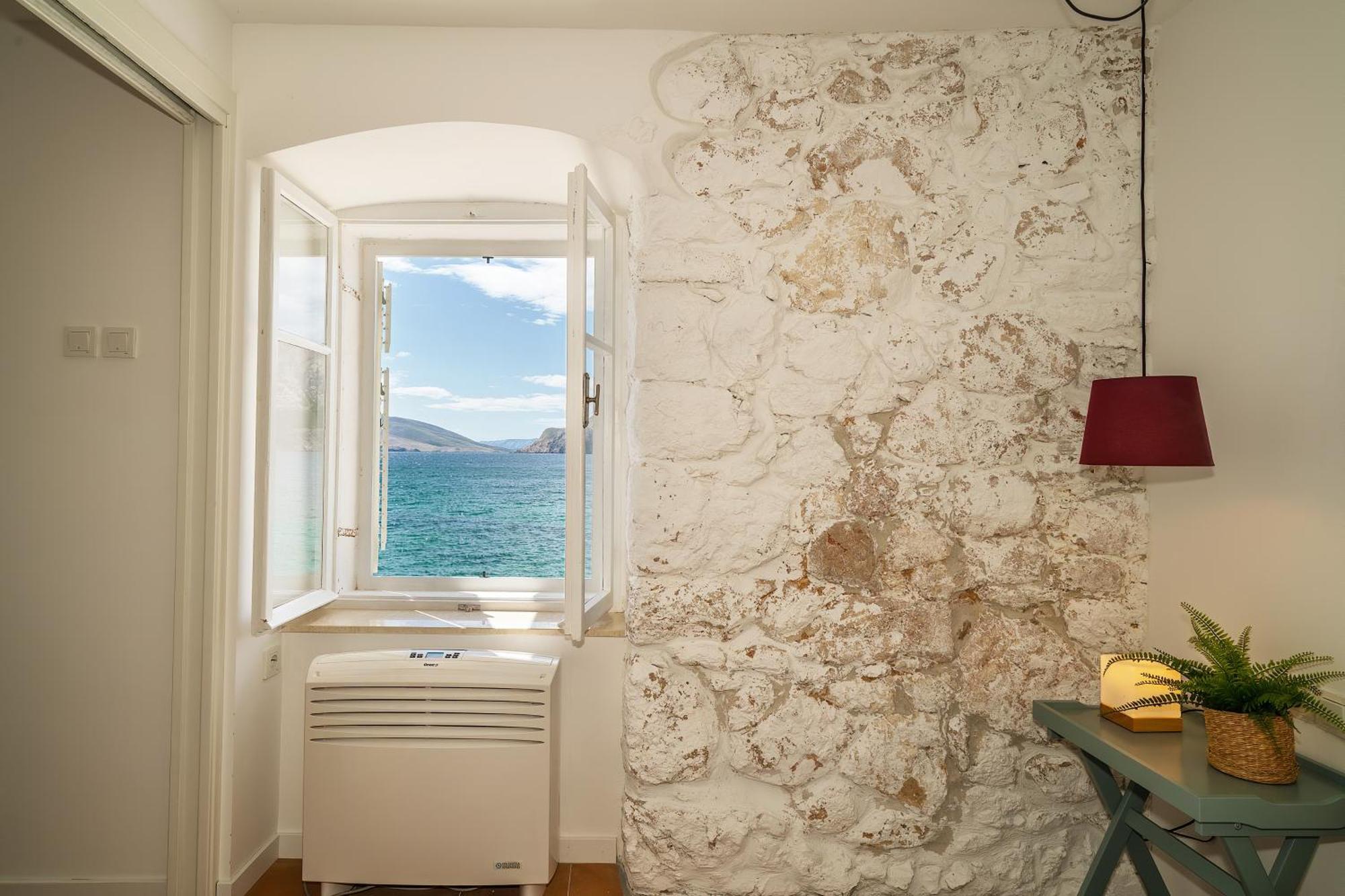 Apartment Nora By The Beach Baska  Ngoại thất bức ảnh